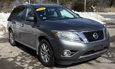 2016 Nissan Pathfinder S