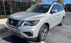 2020 Nissan Pathfinder SL