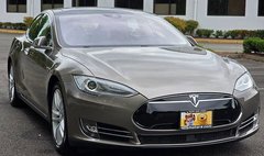 2015 Tesla Model S 85D