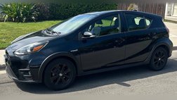 2018 Toyota Prius c Four