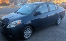 2012 Nissan Versa 1.6 SV
