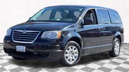 2009 Chrysler Town and Country LX