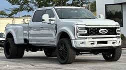 2025 Ford F-450 Super Duty Platinum