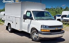 2025 Chevrolet Express 3500