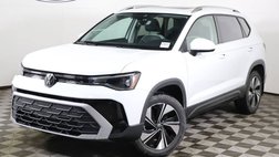 2025 Volkswagen Taos SE 4Motion