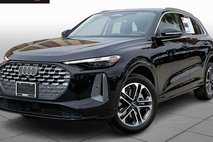 2025 Audi Q5 quattro Premium TFSI