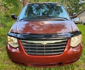 2007 Chrysler Town and Country LX