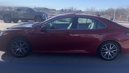 2023 Toyota Camry Hybrid XLE