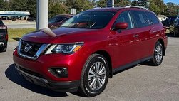 2018 Nissan Pathfinder SV