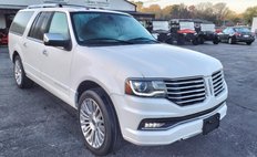 2015 Lincoln Navigator L Base