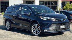 2022 Toyota Sienna Platinum 7-Passenger