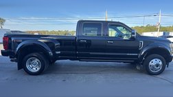 2022 Ford F-450 Super Duty Platinum