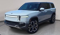 2024 Rivian R1S Adventure