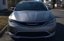 2016 Chrysler 200 S