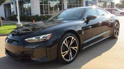 2023 Audi e-tron GT quattro Premium Plus