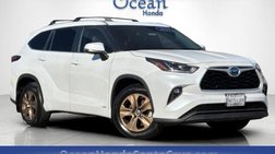 2023 Toyota Highlander Hybrid Bronze Edition