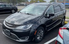 2020 Chrysler Pacifica Touring L Plus