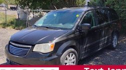 2014 Chrysler Town and Country Touring