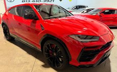 2022 Lamborghini Urus Base