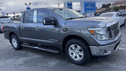 2017 Nissan Titan SV