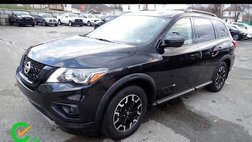 2020 Nissan Pathfinder SV