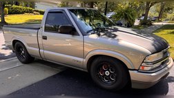 2000 Chevrolet S-10 LS