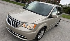 2013 Chrysler Town and Country Touring