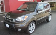 2010 Kia Soul +