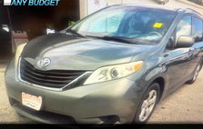 2011 Toyota Sienna LE 8-Pass V6