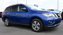 2020 Nissan Pathfinder SV