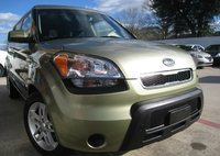 2011 Kia Soul +