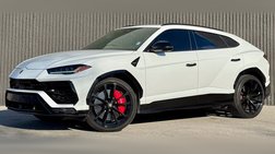 2021 Lamborghini Urus Base