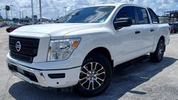 2022 Nissan Titan SV