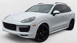2016 Porsche Cayenne GTS