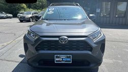 2019 Toyota RAV4 LE