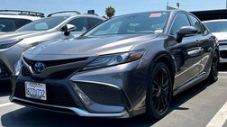 2022 Toyota Camry Hybrid XSE