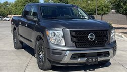 2021 Nissan Titan SV