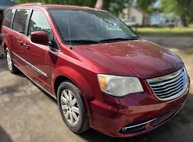 2013 Chrysler Town and Country Touring