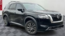 2023 Nissan Pathfinder SV