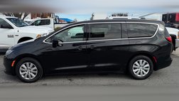 2020 Chrysler Voyager L