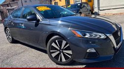 2022 Nissan Altima 2.5 SV