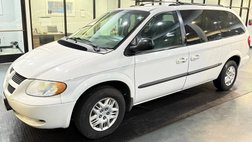 2005 Chrysler Town and Country LX