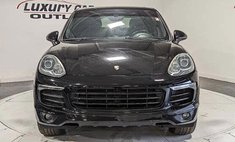 2016 Porsche Cayenne S