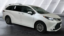 2024 Toyota Sienna XLE 7-Passenger