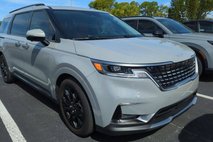 2024 Kia Carnival SX