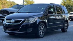 2011 Volkswagen Routan SE