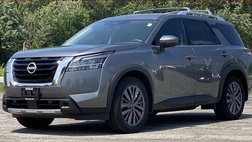 2023 Nissan Pathfinder SL