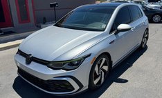 2022 Volkswagen Golf GTI SE
