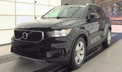 2021 Volvo XC40 T5 Momentum