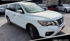 2019 Nissan Pathfinder SV